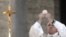 Le pape François au cours d’une célébration eucharistique à la basilique Sainte Marie Majeure à Rome, 18 juin 2017.