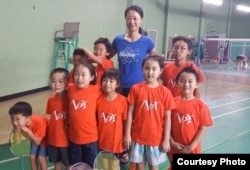 前中国奥运羽毛球选手陈颖在美授徒