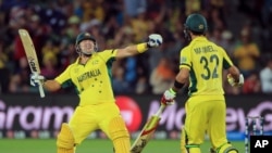 بازیکن آسترالیایی پیروزی تیمش را جشن گرفته است