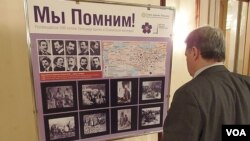 最近在莫斯科举行的亚美尼亚大屠杀的有关展览。（美国之音白桦拍摄）