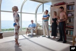 مارگو رابی ۲۶ ساله است.