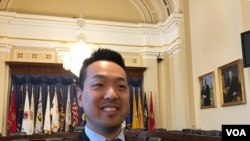 全球台湾研究所资深研究员安大维(美国之音钟辰芳拍摄)