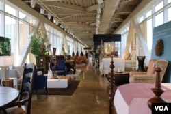 南方家具城内部(美国之音龚小夏 拍摄)