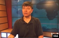 周锋锁接受美国之音采访