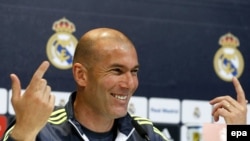  Zinedine Zidane