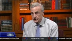 Intervistë me prof. David Kanin