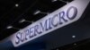 FILE - Logo Super Micro Computer di salah satu pameran dagang komputer dan teknologi terbesar di dunia, COMPUTEX Taipei, di Taipei, Taiwan, 30 Mei 2023. (Ann Wang/REUTERS)
