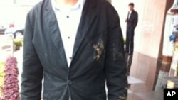 10月23日东师古被打后的探访者