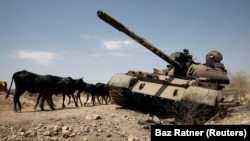  በጦርነቱ የተጎዳ ታንክ ሁመራ ከተማ አቅራቢያ እአአ 3/3/2021