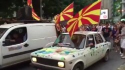 Шарената револуција во Македонија и обоените револуции во историјата