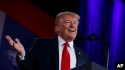 川普2018年2月23日出席一个活动