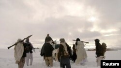 پس از حملات تروریستی مرگبار در کابل و برخی ولایات افغانستان، دولت این کشور، پاکستان را متهم به حمایت از گروه های تروریستی کرد.