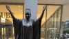 Wanita Zimbabwe Diabadikan Jadi Patung Perunggu di New York