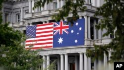 资料照：美国和澳大利亚国旗