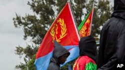 Faayilii - Baqatoota Ertiraa Finfinnee keessatti hiriira bahan, Waxabajjii 23, 2016