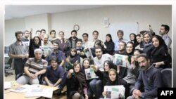 تعدادی از روزنامه نگاران ایران- آرشیو