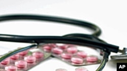 研究人员说，妇女服用雌激素，患乳癌的风险较低