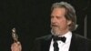 Jeff Bridges accepts the Best Actor Oscar for his role in 'Crazy Heart'