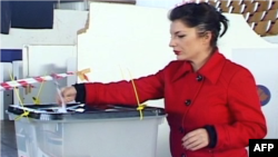 Në Kosovë ka filluar rinumërimi i rreth 50 për qind të votave 9 janarit