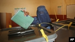 اختلاف رئیس جمهور و رئیس اجرائیه روی آوردن اصلاحات سبب تأخیر انتخابات شده است