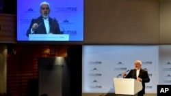 Ministar spoljnih poslova Irana Mohamed Džavad Zarif govori tokom Minhenske bezbednosne konferencije u Mihnehu, Nemačka, 17. februara 2019.