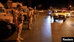 حضور پررنگ نیروهای امنیتی عراق در بغداد پس از حمله پهپادی به محل اقامت نخست وزیر کشور - آرشیو