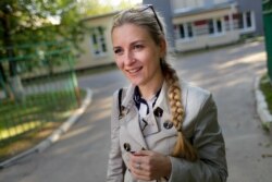 والریا آرتیخوفسکایا ، کارمند یک حوزه رأی‌گیری در مینسک می‌گوید هنوز از نتایج رسمی رأی گیری در حوزه خود اطلاع ندارد زیرا هرگز منتشر نشدند