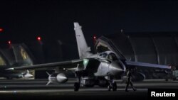 فڕۆکەخانەی لەشکری ئاکرۆتیری قوبرسی یۆنانی