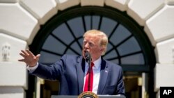 特朗普总统周一在华盛顿白宫南草坪举办的美国制造展上发表讲话（2019年7月15日）。