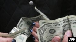 کاهش دوباره ریال و زمزمه تشکیل ستاد جنگی برای مدیریت ارز 