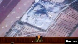 17일 모스크바에서 세르게이 루드스코이 러시아군 총참모부 작전총국장이 기자회견을 하고 있다.