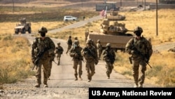 نیروهای آمریکایی در حال گشت زنی در سوریه. ۲۷ اکتبر ۲۰۲۰