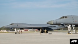  بمب افکن‌های بی‌-۱بی - آرشیو