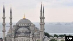 Türkiyə Yaxın Şərq ölkələri üçün model ola bilərmi?