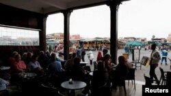 Turistoota Marrakech daawachaa jiran,Morookoo