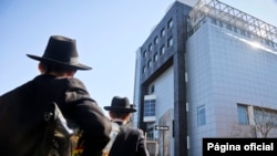  资料照片：纽约市布鲁克林区的犹太教堂（2017年3月9日）