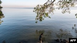 Faayilii - Hora Xaanaa, Baahir Daar