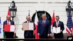 مراسم امضای توافق صلح در کاخ سفید برگزار شد. 