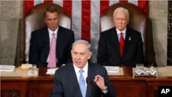 بنیامین نتانیاهو نخست وزیر اسرائیل در حال سخنرانی در کنگره آمریکا - ۱۲ اسفند ۱۳۹۳ 