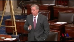 参院两党激辩后 塞申斯就任司法部长