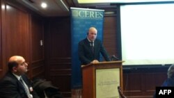 Milli Bankın sədri Vaşinqtonda Azərbaycanın iqtisadi vəziyyətindən danışdı