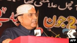 Pakistan prezidenti ürək müayinəsi üçün Dubaya gedib (Yenilənib)