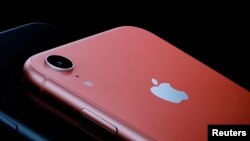 苹果手机去年年底在中国及周边地区的销售大幅下滑