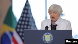 美国财政部长珍妮特·耶伦2024年2月27日于巴西圣保罗举行的新闻发布会上发表讲话，强调她在G20财长和央行行长会议上的主要优先事项。