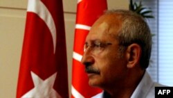 Kamal Kılıçdaroğlu : Bu insanların beynində demokratiya və ya azadlıq deyilən bir şey yoxdur