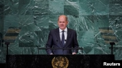 德国总理奥拉夫·朔尔茨(Olaf Scholz)在联大会议上发言。（路透社2022年9月20日）