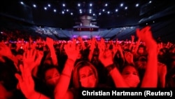 عکس از آرشیو