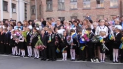 Ukraine Schools Resume Classes, Donate to Government Forces