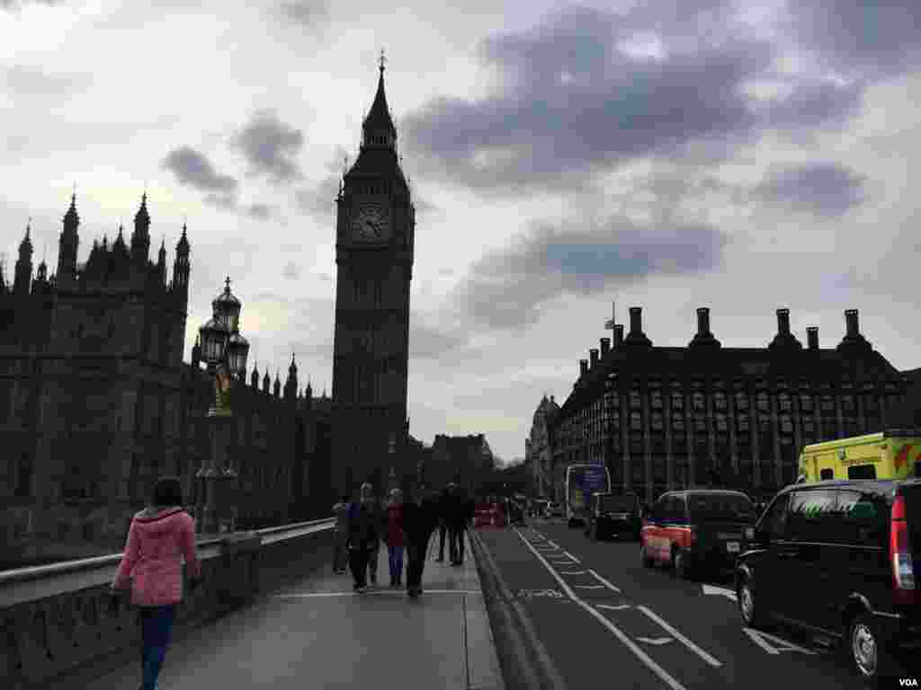 伦敦出事地点恢复平静