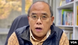 香港民意研究所副行政总裁钟剑华表示，古思尧患上末期大肠癌，担心古思尧可能成为第一位死于狱中的香港政治犯 (美国之音汤惠芸)